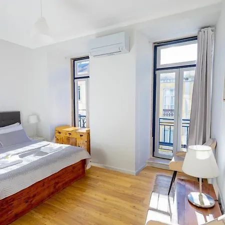 Lisboa Intendente 3Bedroom Apartment With Balcony Buitenkant foto
