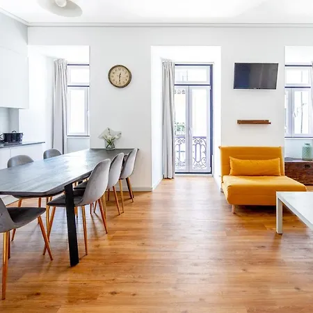 Lisboa Intendente 3Bedroom Apartment With Balcony Buitenkant foto