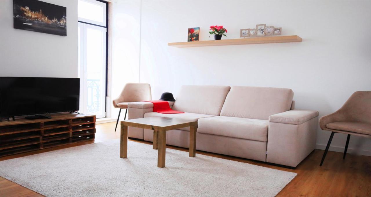 Apartment Intendente 3bedroom With Balcony *